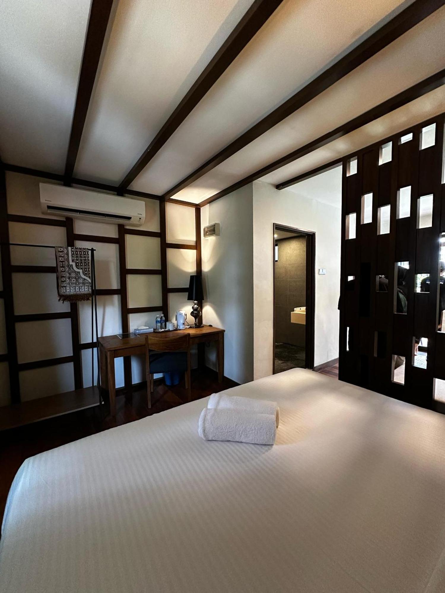 Beach Resort - Arwana Perhentian Besar Kampung Kuala Besut Εξωτερικό φωτογραφία