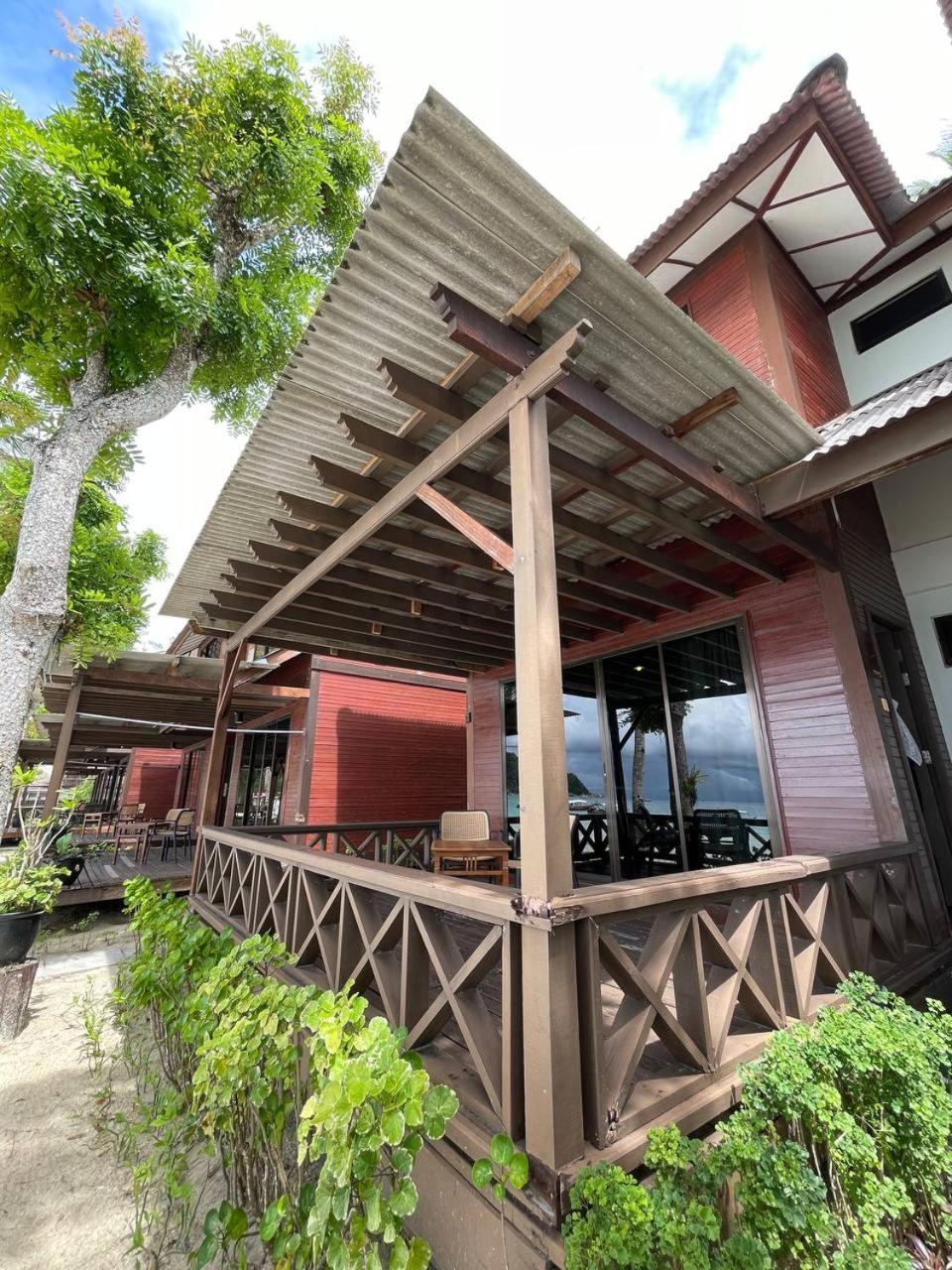 Beach Resort - Arwana Perhentian Besar Kampung Kuala Besut Εξωτερικό φωτογραφία