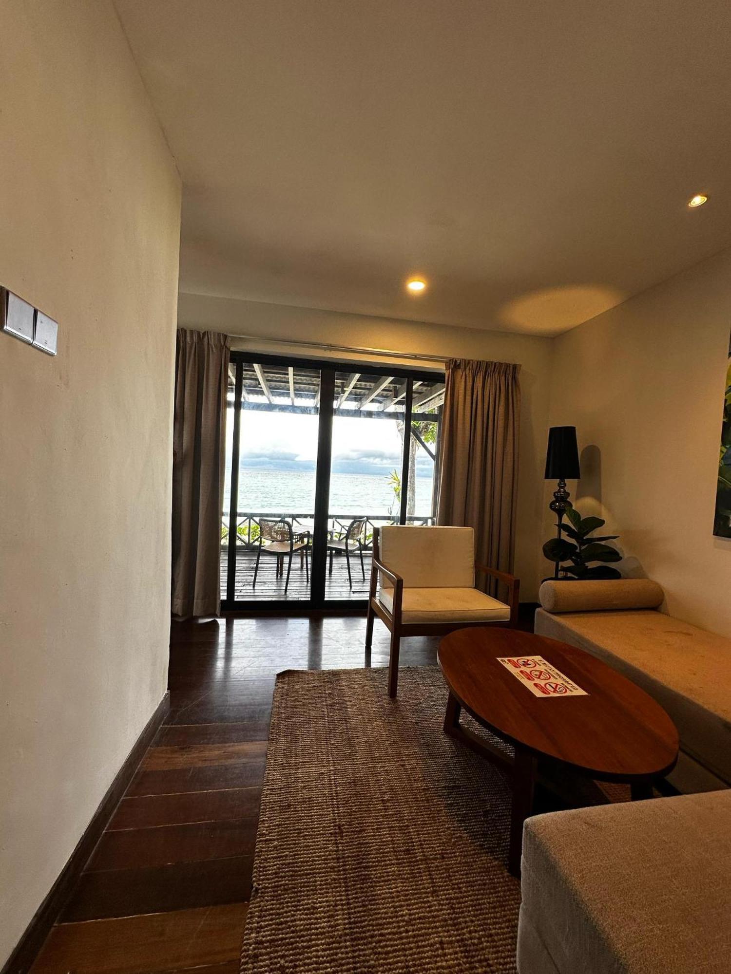 Beach Resort - Arwana Perhentian Besar Kampung Kuala Besut Εξωτερικό φωτογραφία