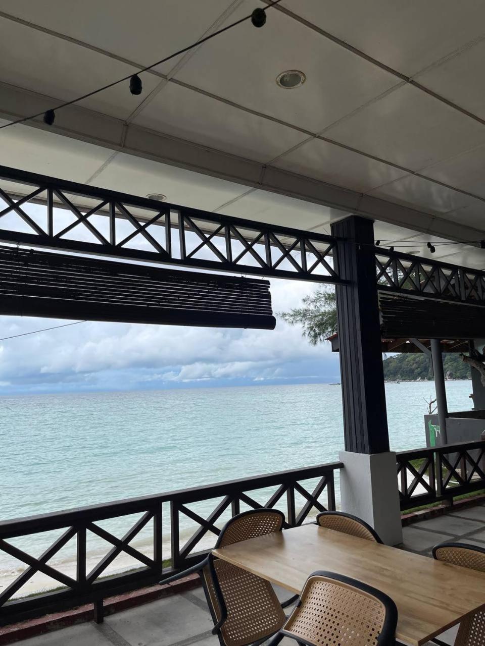 Beach Resort - Arwana Perhentian Besar Kampung Kuala Besut Εξωτερικό φωτογραφία